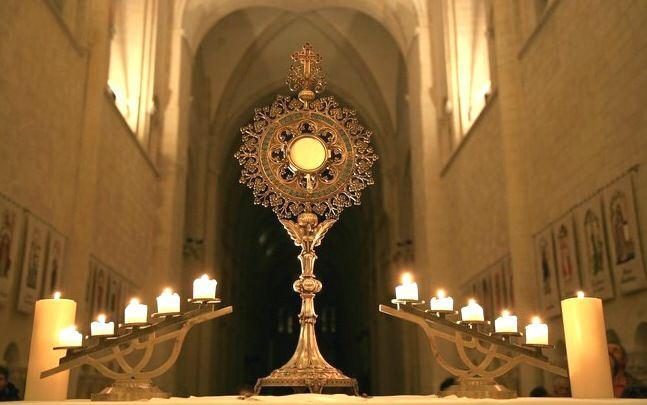 Cjelonoćno klanjanje uoči Bezgrješne